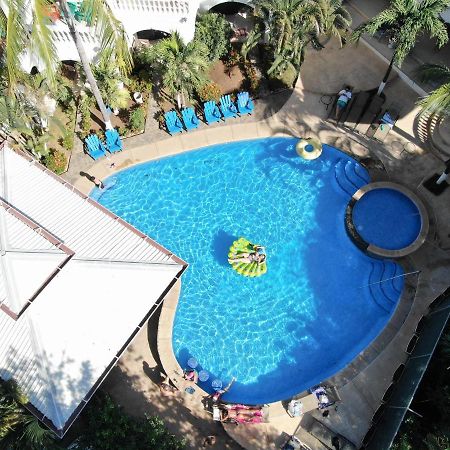 Hotel Mar Rey Tamarindo Esterno foto