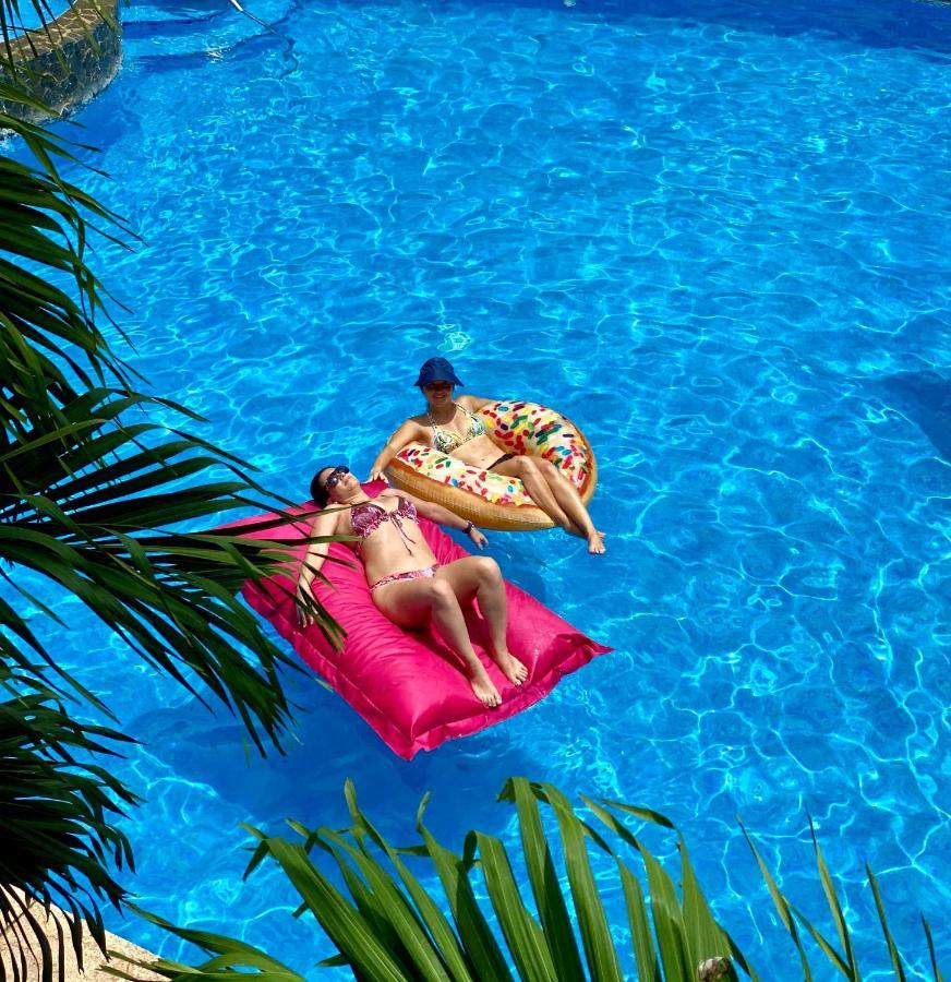 Hotel Mar Rey Tamarindo Esterno foto