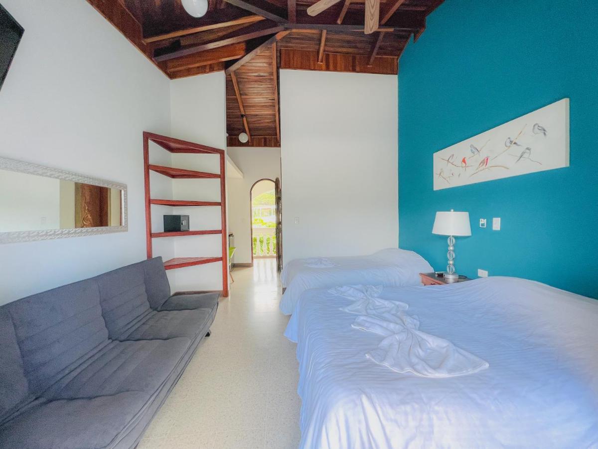 Hotel Mar Rey Tamarindo Esterno foto