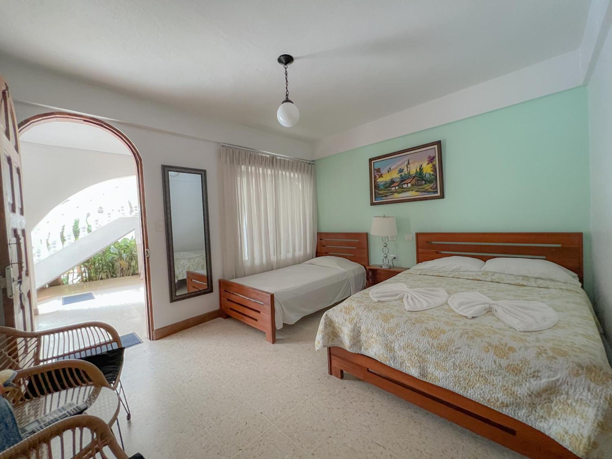 Hotel Mar Rey Tamarindo Esterno foto