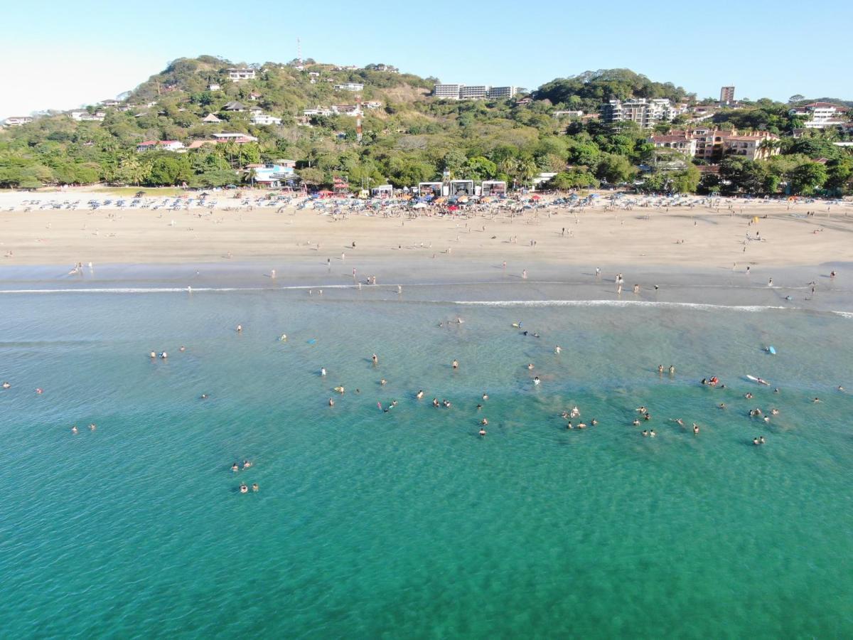 Hotel Mar Rey Tamarindo Esterno foto