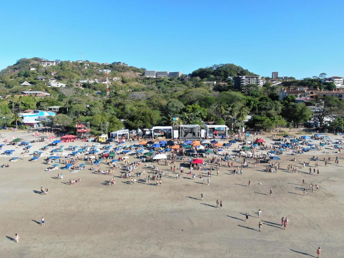 Hotel Mar Rey Tamarindo Esterno foto